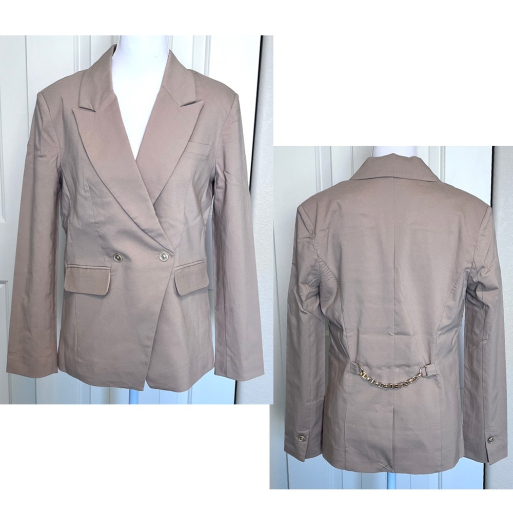 Kate & Mallory Beige Blazer with Back Chain Detail NWOT Sz Small
